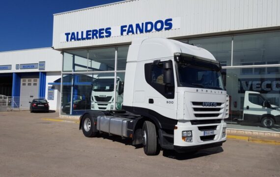 Entrega de cabeza tractora IVECO AS440S50TP para Castellón.