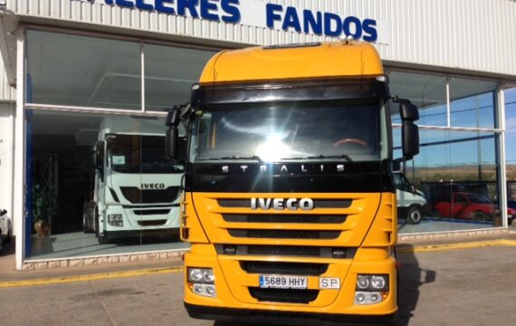 Entrega de tractora IVECO AS440S50TP para Castellón.