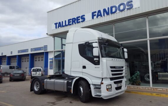 Entrega de tractora de ocasión IVECO AS440S50TP para Galicia.